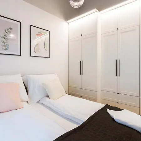 Apartment Danube-view Premium @ Margarate Island Budapest