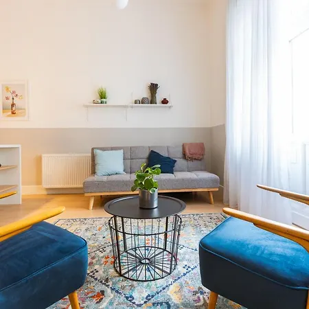 Danube-view Premium @ Margarate Island Apartment Budapest
