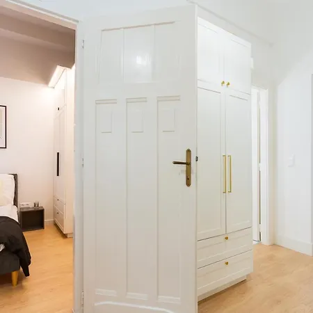 Apartment Danube-view Premium @ Margarate Island Budapest